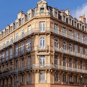 Appartement Coeur Capitole 122m2- Clim - Parking - Ascenseur- Metro, Toulouse
