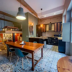 Appartement Hiding Place - Loft Toulousain Unique, Toulouse